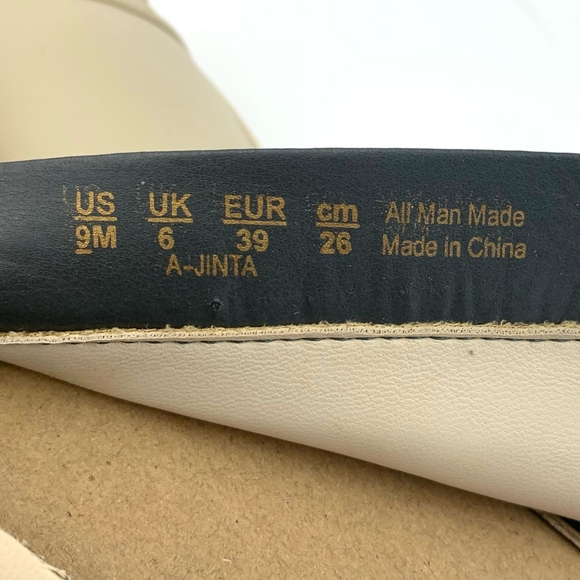 BRAND NEW without box Franco Sarto lug sole boot (size 9, fits small—like 7.5) - Picture 8 of 11